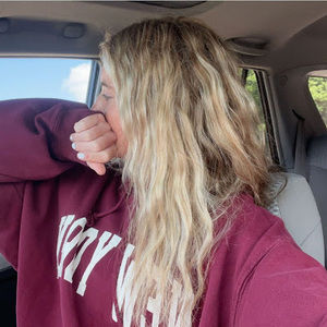 Meet your Posher, Bailey